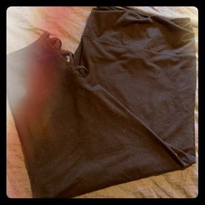 🌮 3/$15 🌮 Capri leggings with pocket